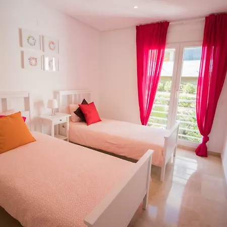 Torrequebrada Golf & Sea View *